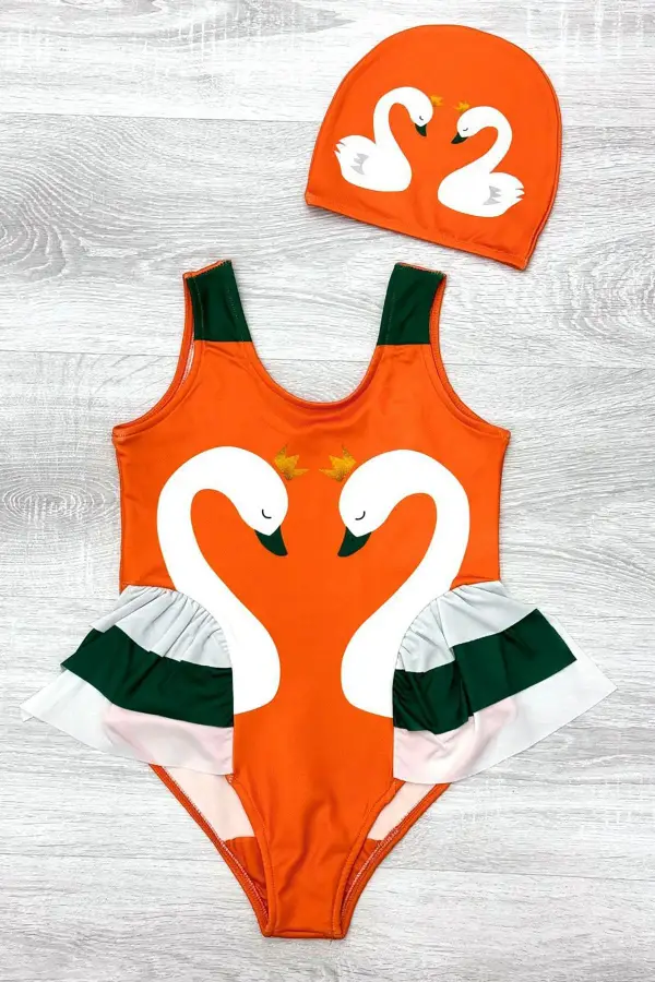 Zarif Kuğu Desenli Üç Kat Fırfır Detaylı Boneli Kız Çocuk Mayo