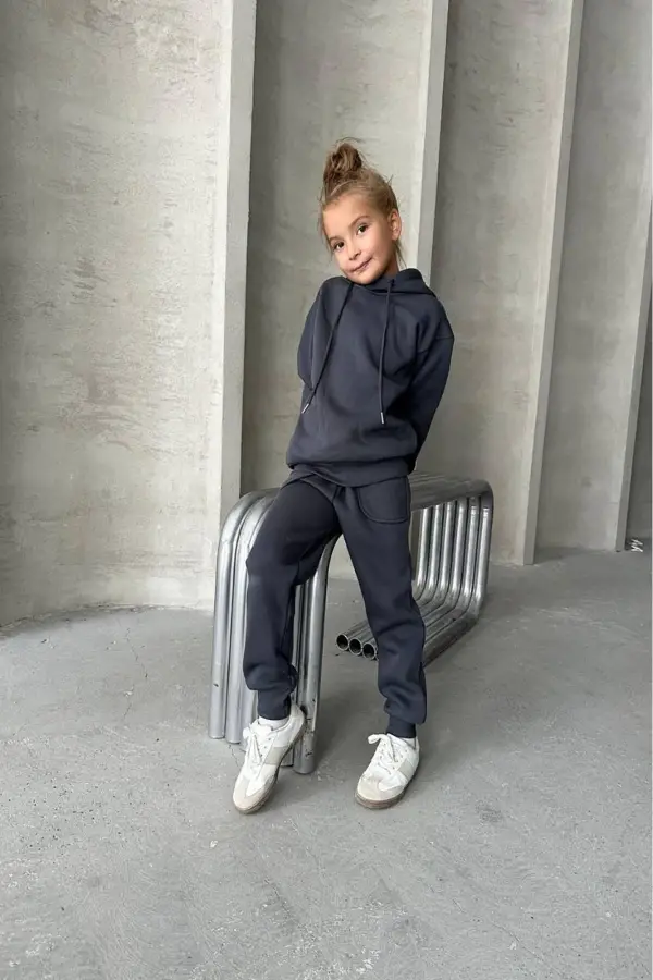 Üç İplik Kapüşonlu Yeni Sezon Şardonlu Takım