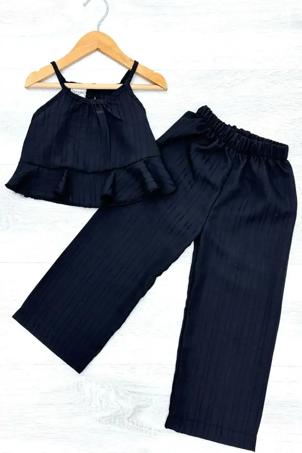 Rahat Ve Şık Kız Çocuk Yazlık Takım