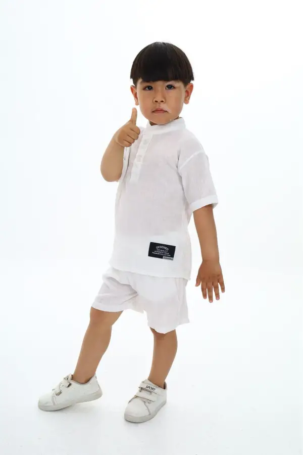 Şortlu Erkek Çocuk Takımı