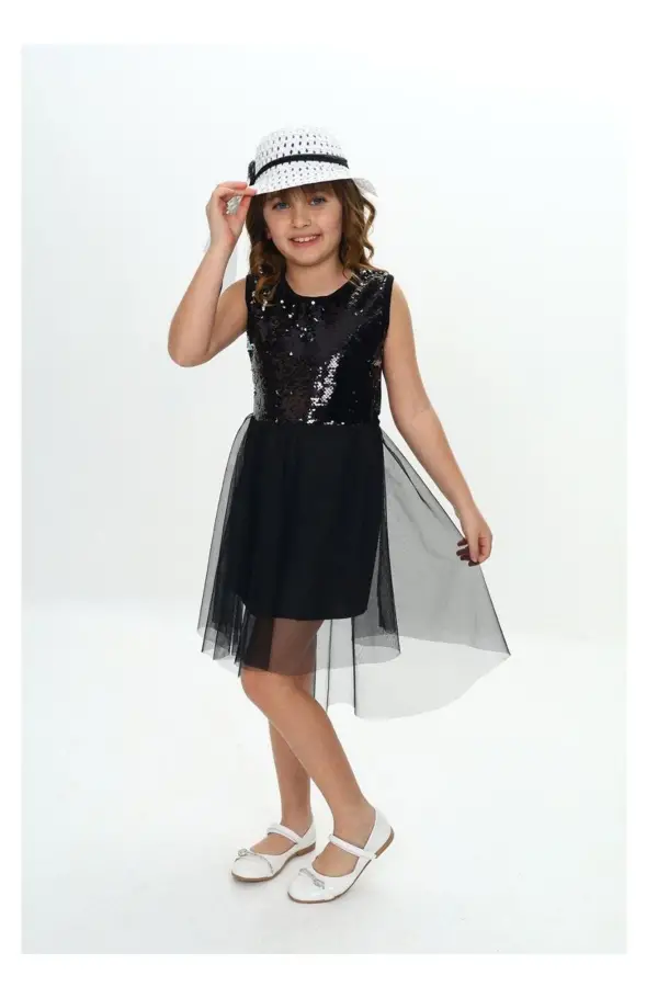 Kız Çocuk Şapka Ve Payetli Elbise