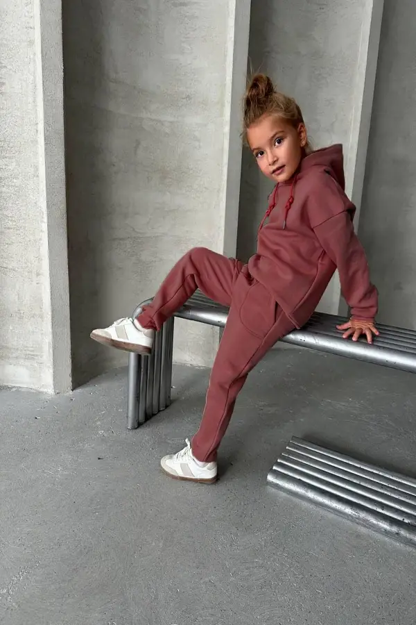 Üç İplik Kapüşonlu Yeni Sezon Şardonlu Takım