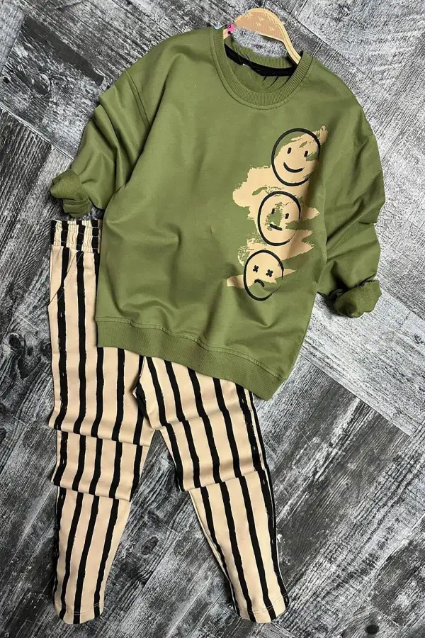 Emoji Baskılı Çizgili Spor Erkek Çocuk Takım