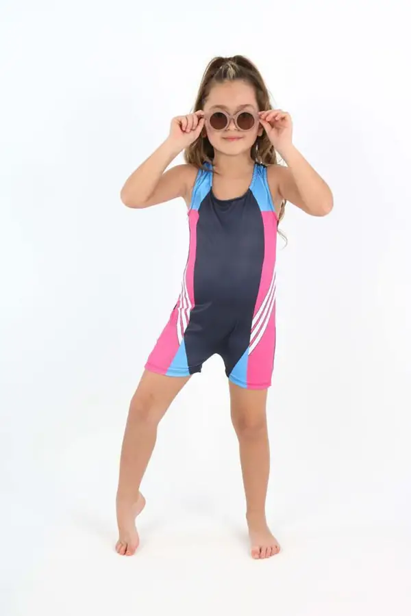Yüzücü Şortlu Kız Çocuk Mayo
