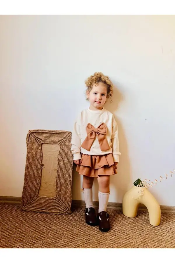 Fiyonklu Etekli Takım ( Etek Duble Kumaş )