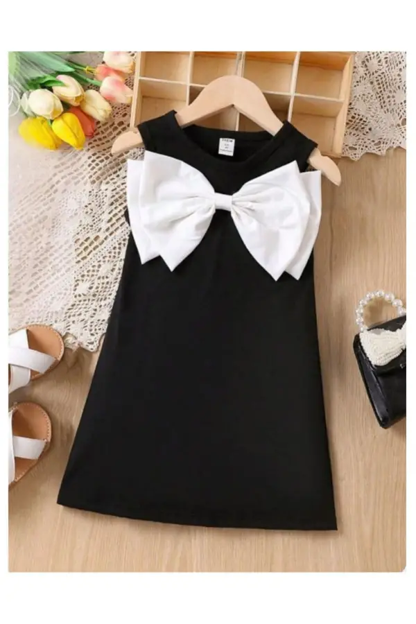 Siyah Fiyonk Detaylı Elbise