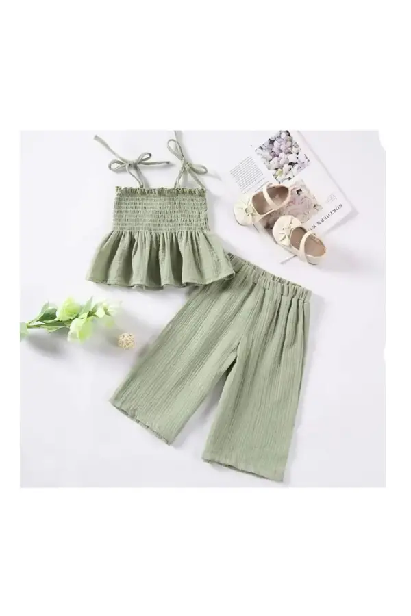 Fırfır Detaylı Kız Çocuk Takım